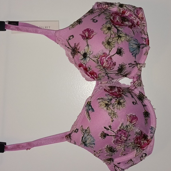 NWT Victoria's Secret - Floral Bra - Picture 2 of 13